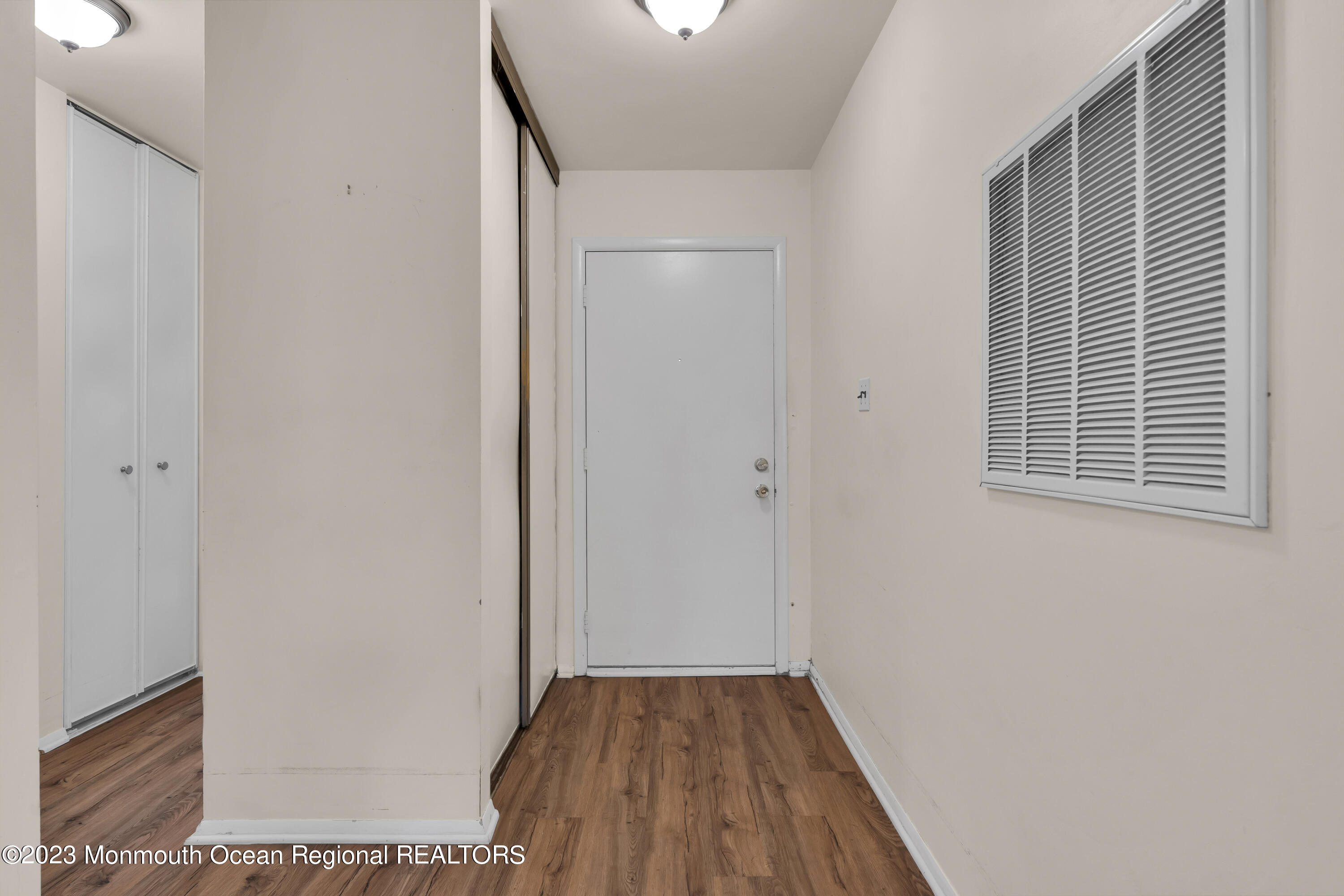 21 Blake Circle Brick, NJ 08724 - Photo 6 of 23 010_dsc00273