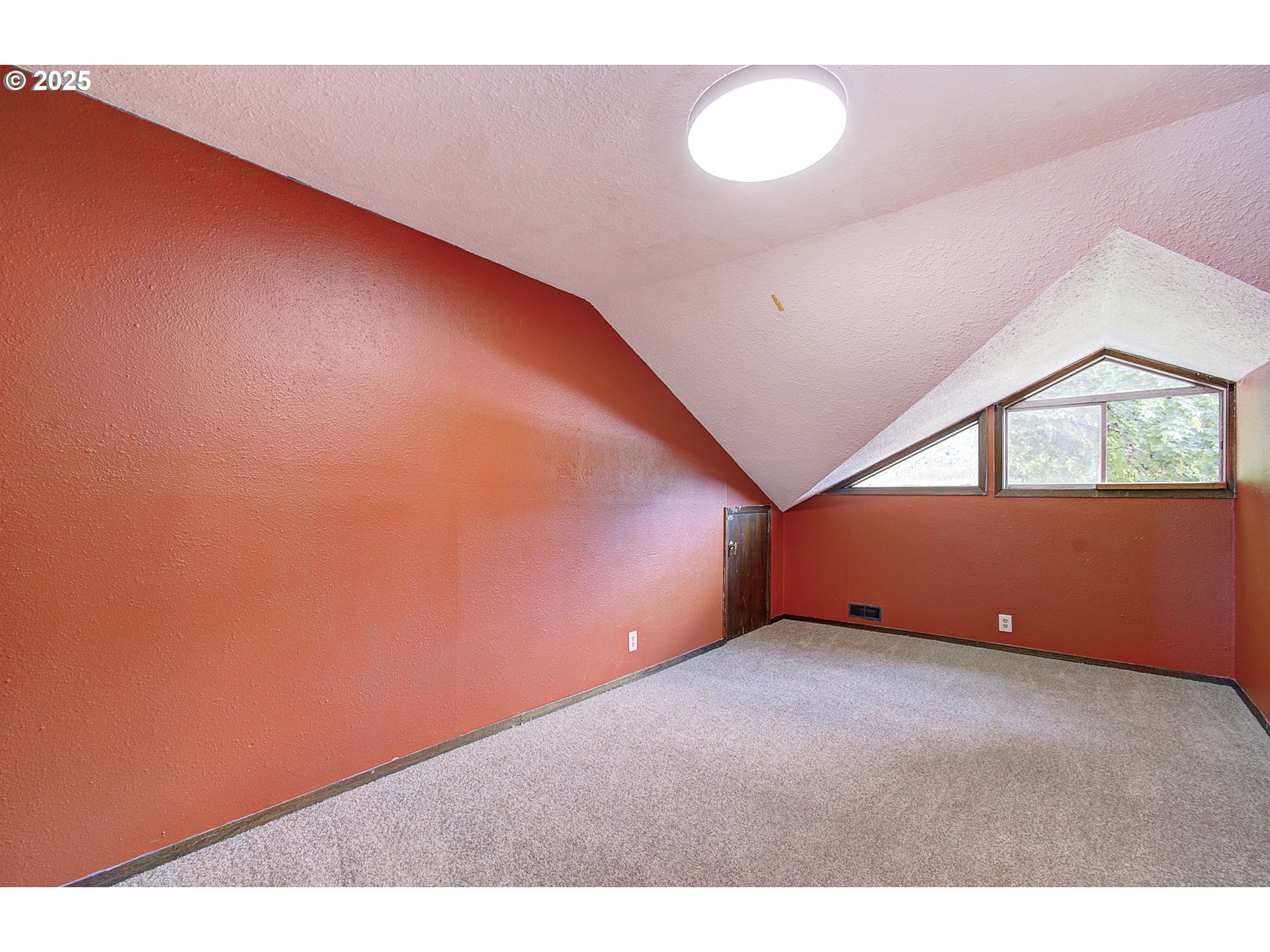 8400 Cason Road Gladstone, OR 97027 - Photo 17 of 35 a view of an empty room