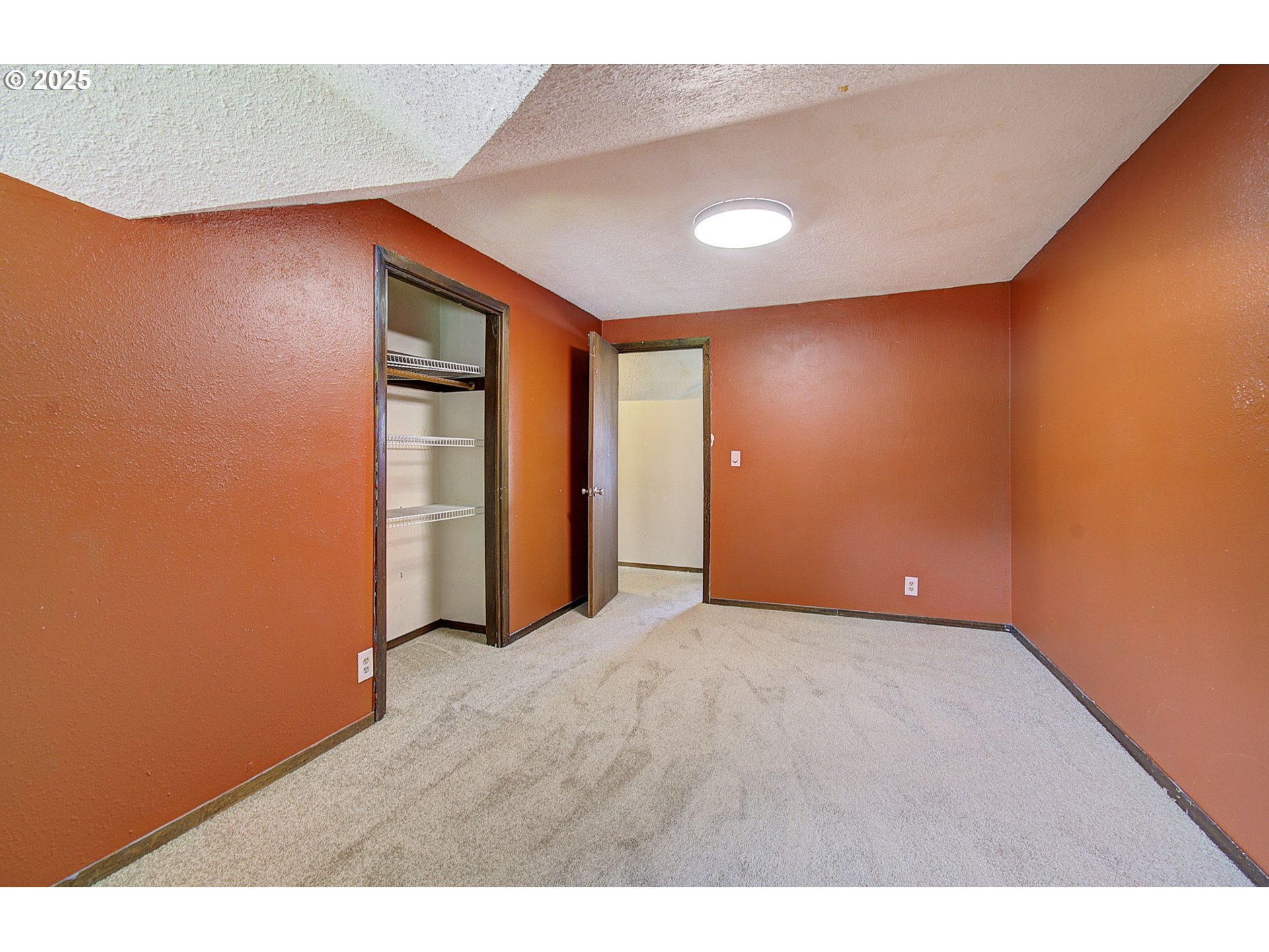 8400 Cason Road Gladstone, OR 97027 - Photo 18 of 35 a view of an empty room