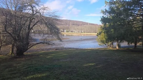 $239,900 | 503 Mountain Laurel Drive, Monroe, NY 10950