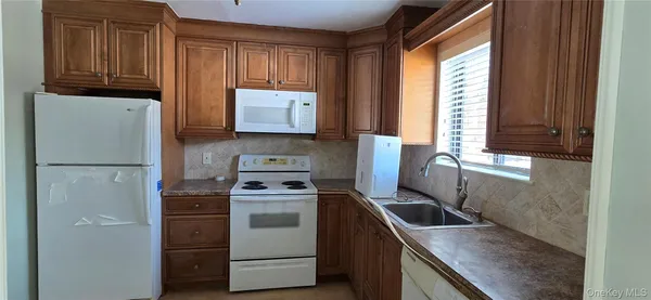$239,900 | 503 Mountain Laurel Drive, Monroe, NY 10950