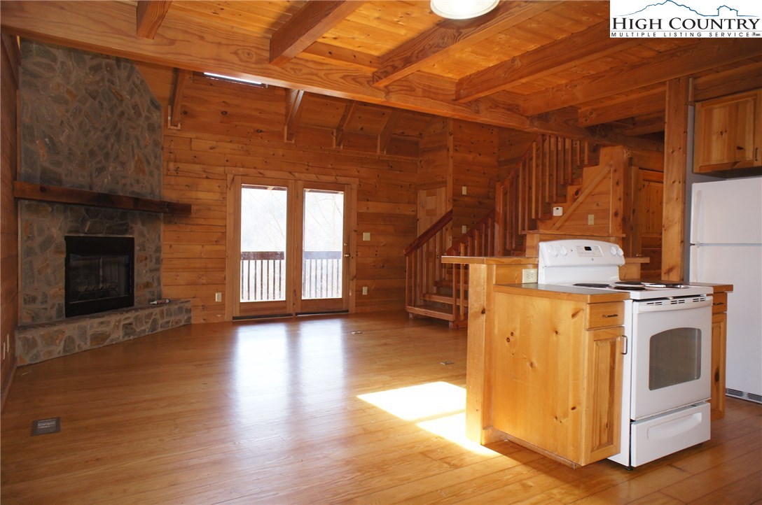2024 Georges Gap Road Sugar Grove, NC 28679 - Photo 19 of 39 Gallery Image 19