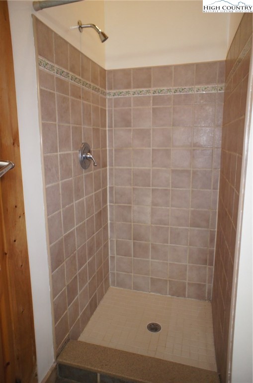 2024 Georges Gap Road Sugar Grove, NC 28679 - Photo 36 of 39 Gallery Image 36