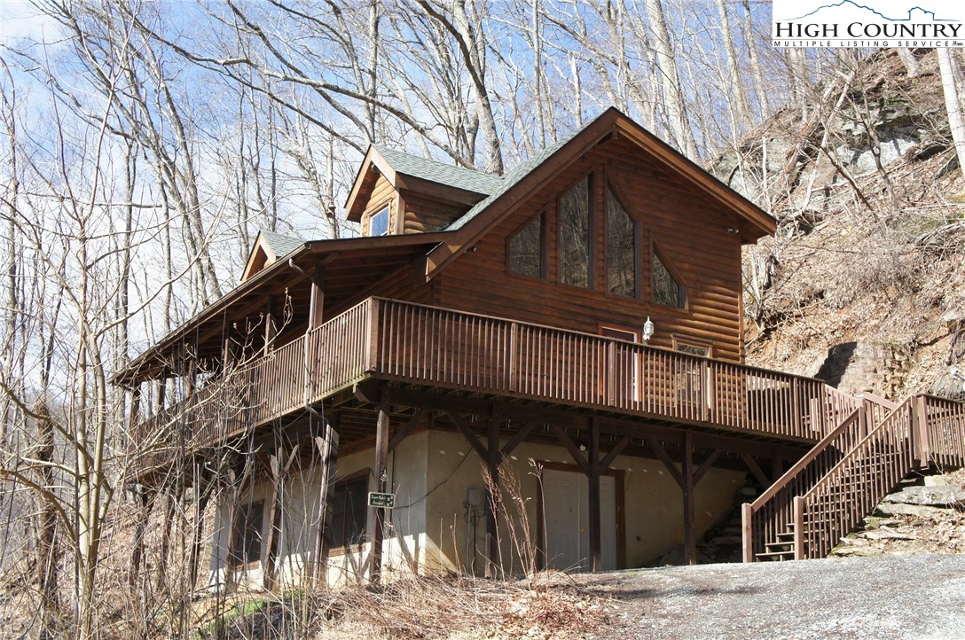 2024 Georges Gap Road Sugar Grove, NC 28679 - Photo 5 of 39 Gallery Image 5