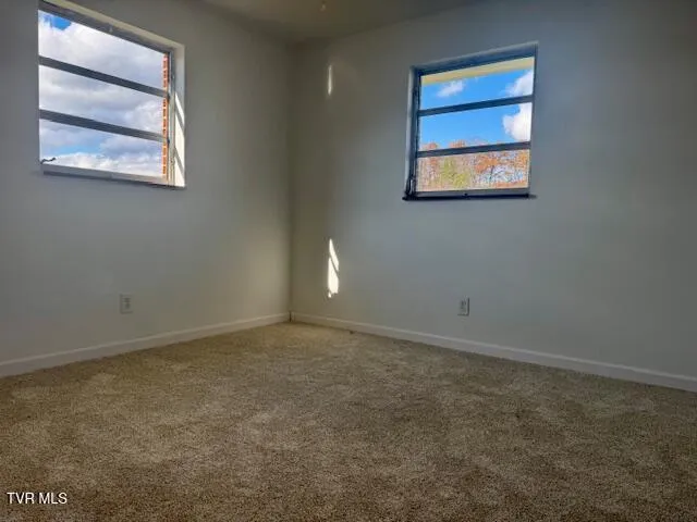 $229,999 | 526 Blue Hollow Road, Rose Hill, VA 24281