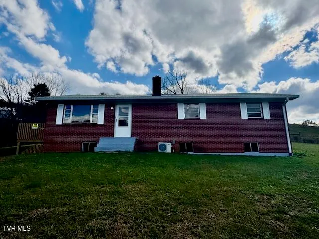 $229,999 | 526 Blue Hollow Road, Rose Hill, VA 24281