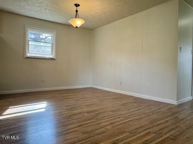 $229,999 | 526 Blue Hollow Road, Rose Hill, VA 24281