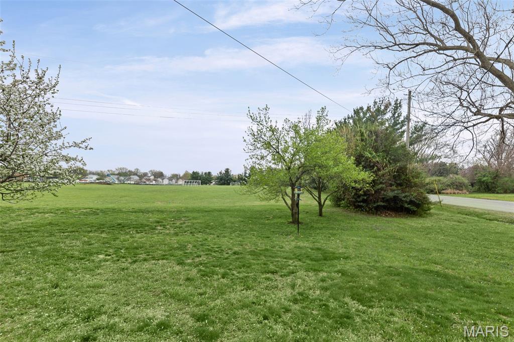 2000 Lebanon Avenue Belleville, IL 62221 - Photo 8 of 37