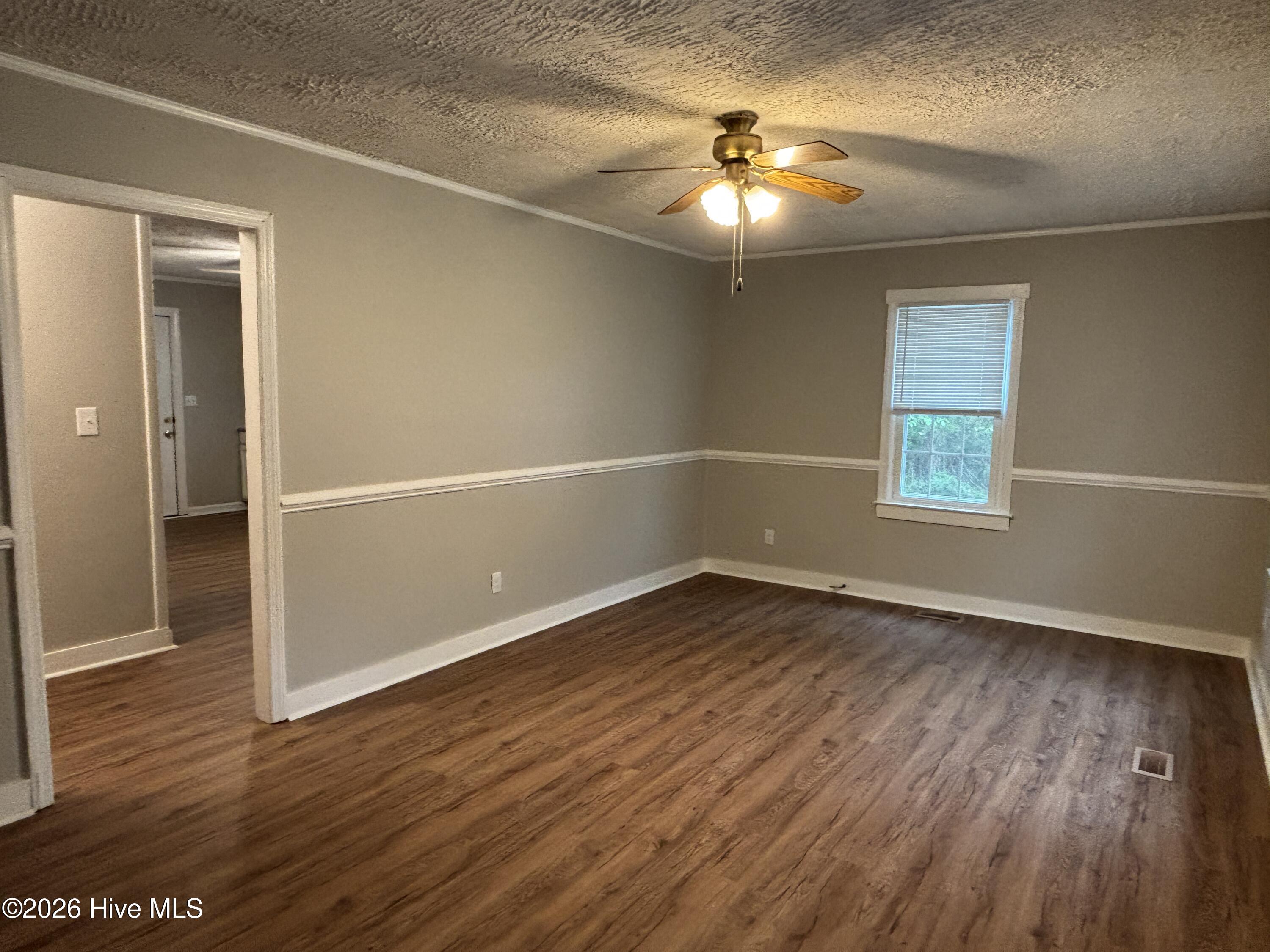 2455 Quewhiffle Road Aberdeen, NC 28315 - Photo 2 of 10 IMG_0792