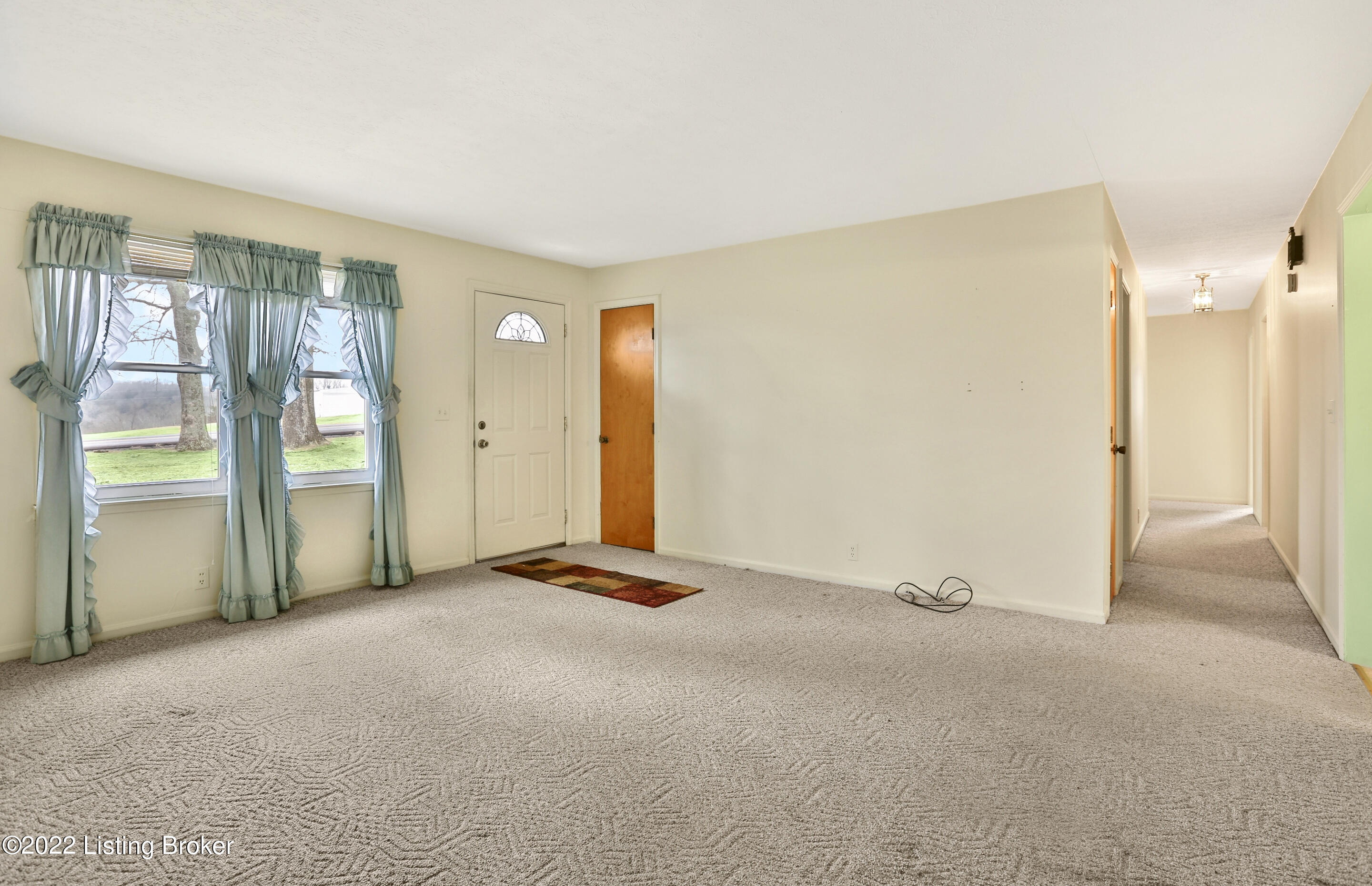 10976 Vigo Road Bagdad, KY 40003 - Photo 2 of 21 10976-vigo-013