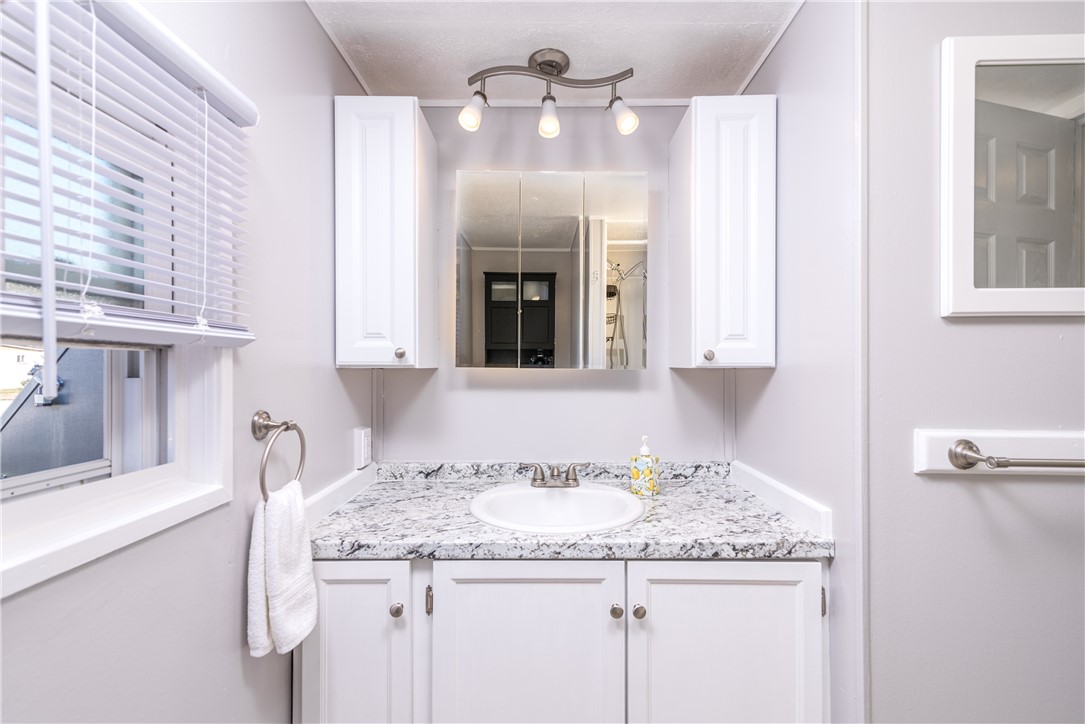 7 Ln 3 Coventry, RI 02816 - Photo 19 of 30