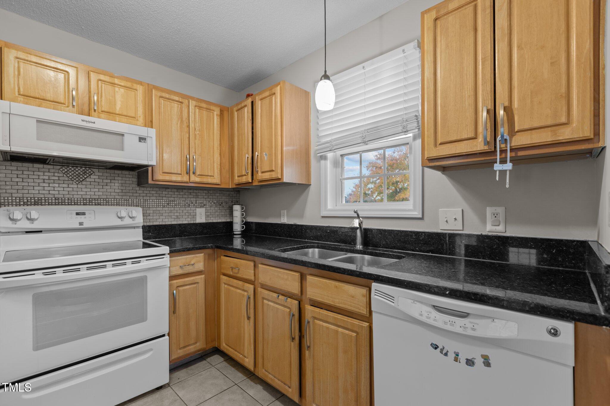 4801 Windblown Court Raleigh, NC 27616 - Photo 11 of 40 42-web-or-mls-IMGL8726