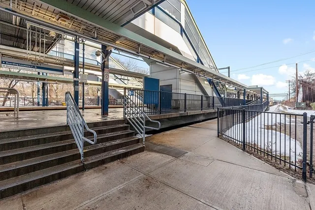 $789,000 | 120 University Avenue, Unit 2308, Westwood, MA 02090