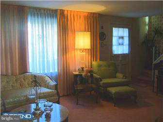 504 Burton Road Oreland, PA 19075 - Photo 2 of 11