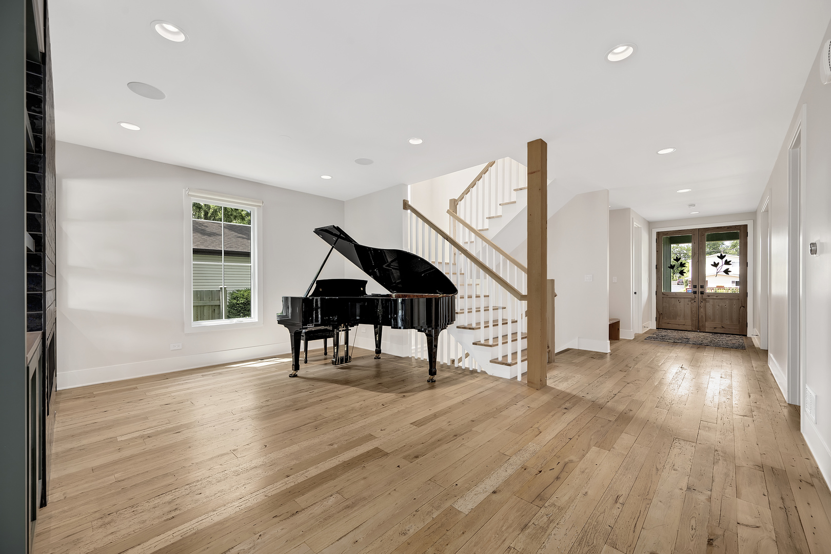 4333 Roslyn Road Downers Grove, IL 60515 - Photo 22 of 67 a view of empty room with wooden floor and window