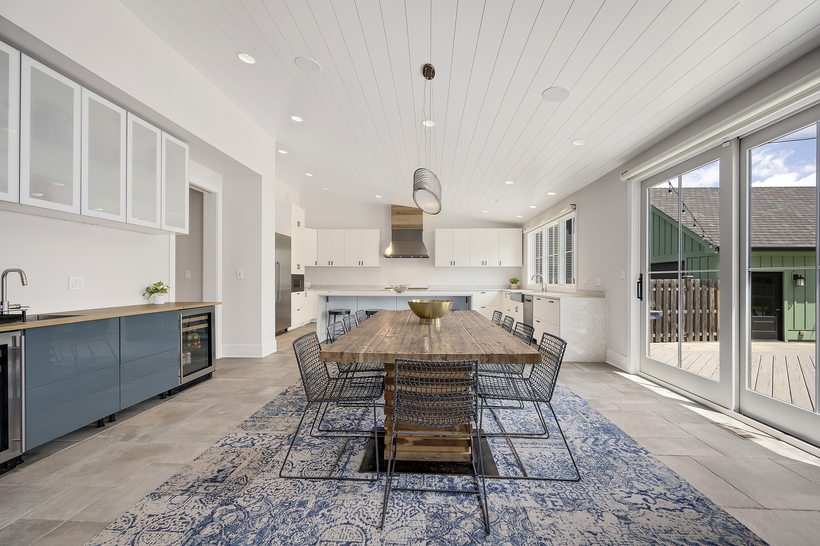 4333 Roslyn Road Downers Grove, IL 60515 - Photo 7 of 67 a dining room with a wooden table and chairs
