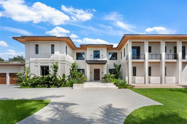 $9,900,000 | 13120 Old Cutler Road, Pinecrest, FL 33156