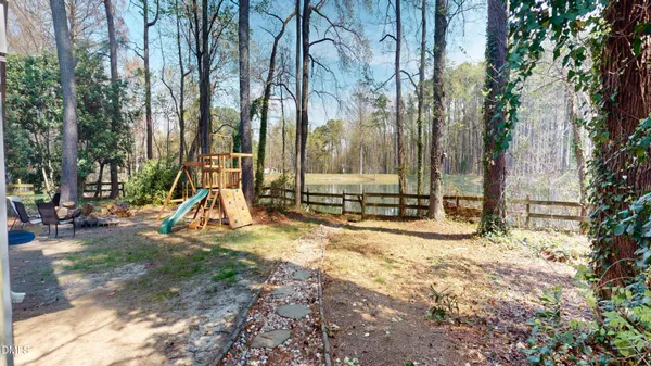 $325,000 | 281 Lakewood Drive, Wendell, NC 27591