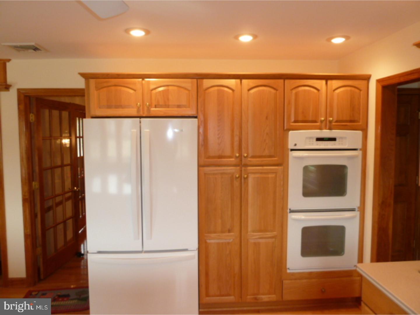 2673 Mill Road Jamison, PA 18929 - Photo 11 of 25 Kitchen