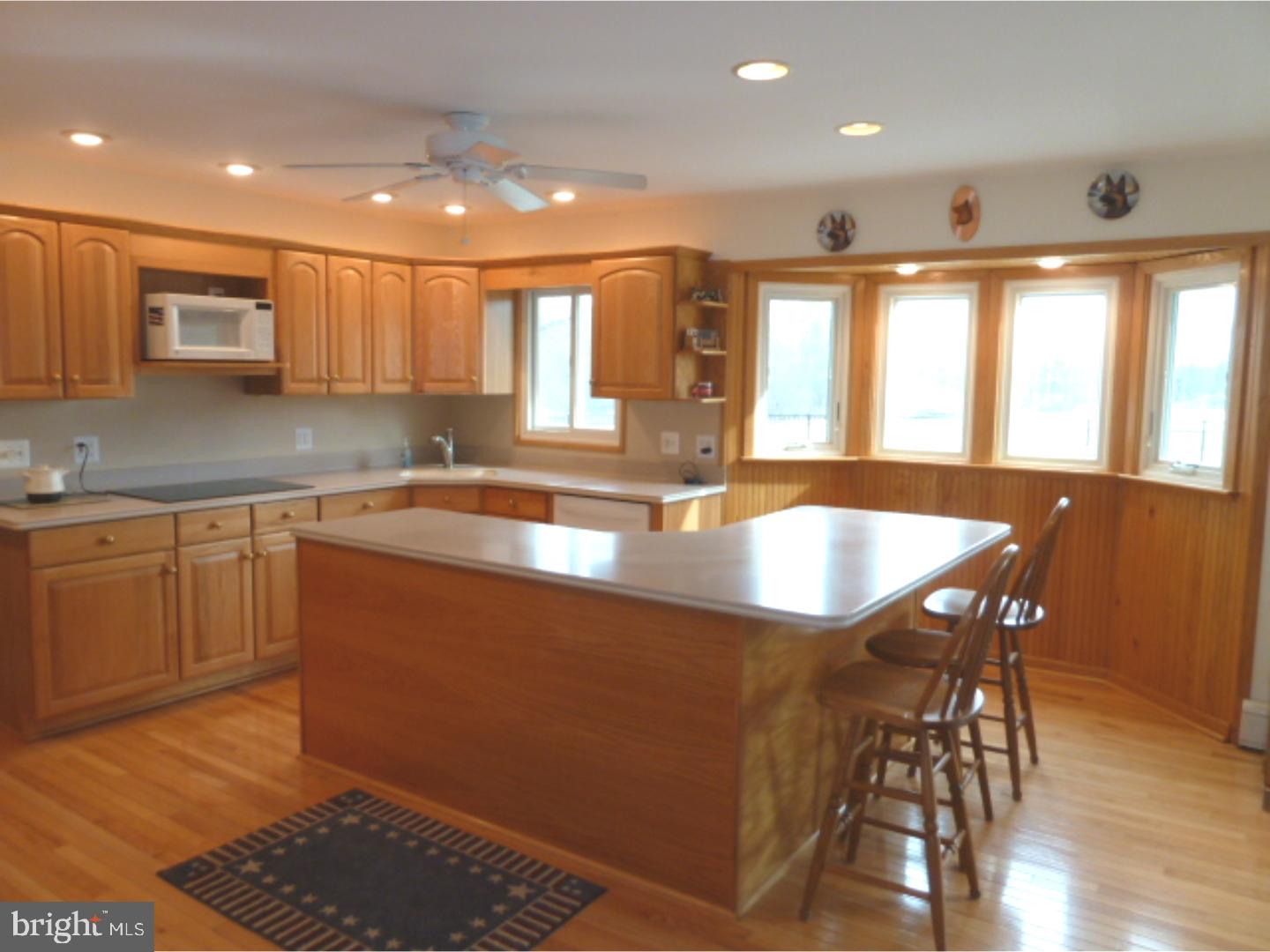 2673 Mill Road Jamison, PA 18929 - Photo 8 of 25 Kitchen