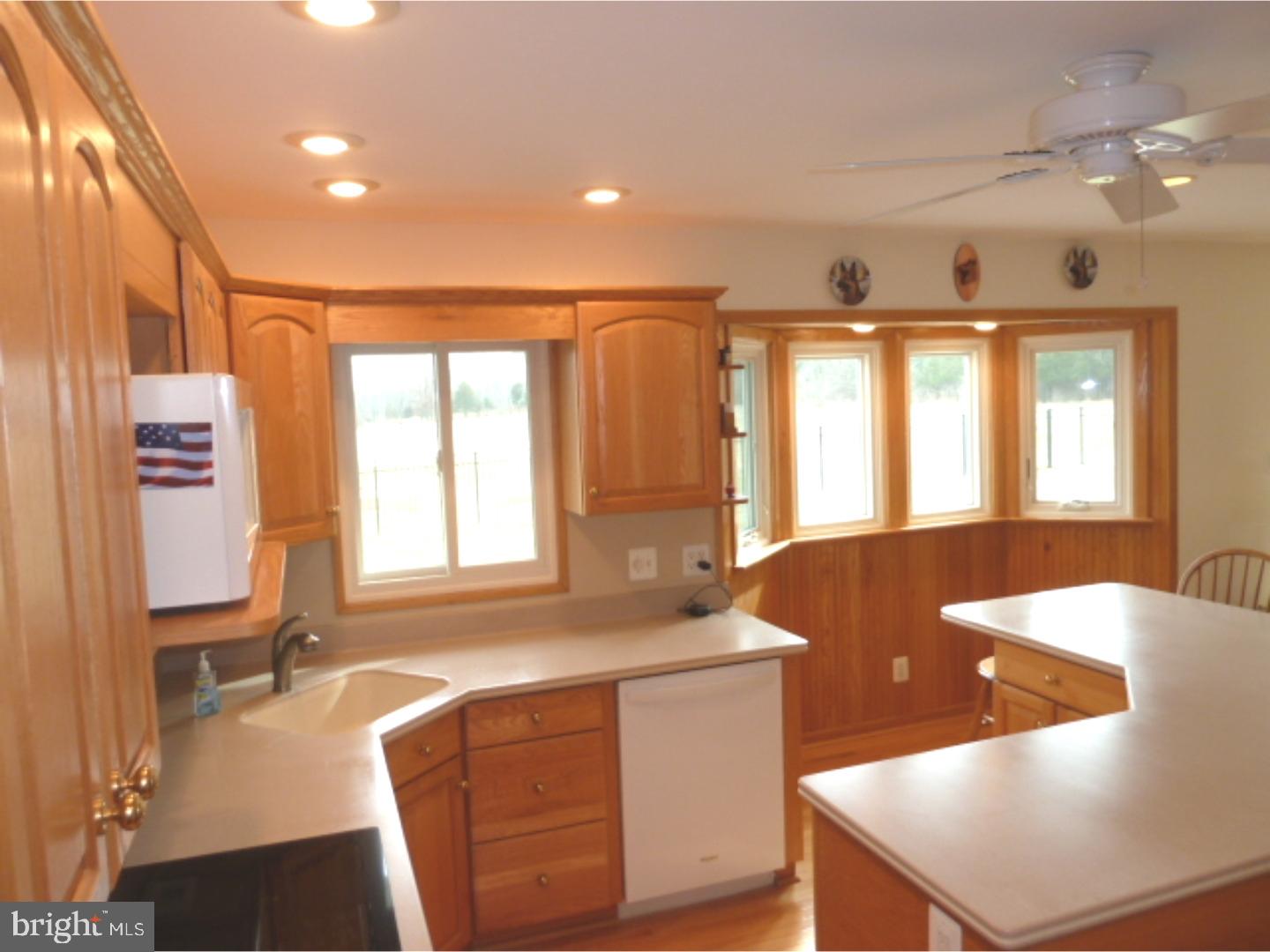 2673 Mill Road Jamison, PA 18929 - Photo 10 of 25 Kitchen