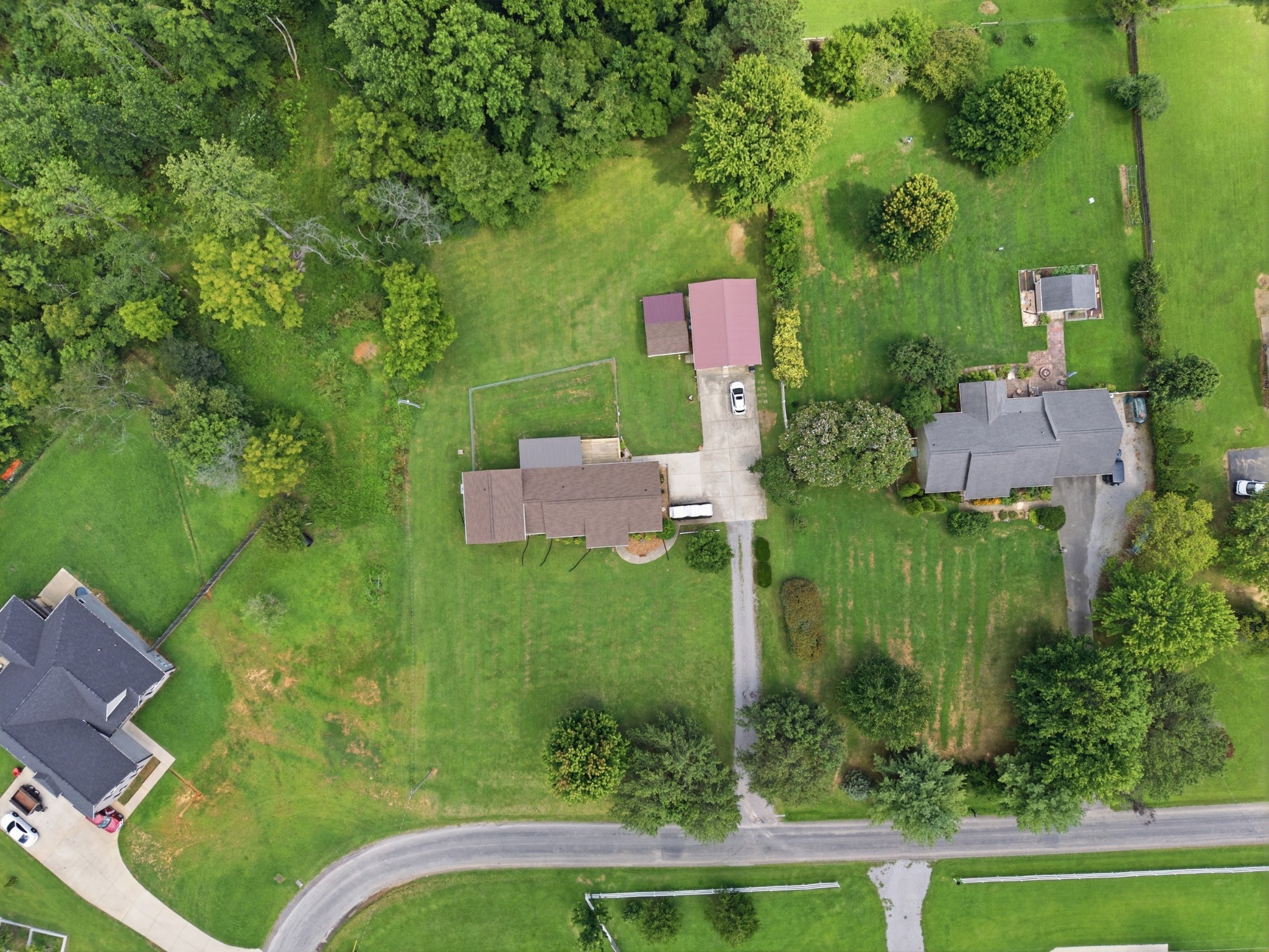 7464 Hoods Branch Road Springfield, TN 37172 - Photo 4 of 38 Gallery Image 4