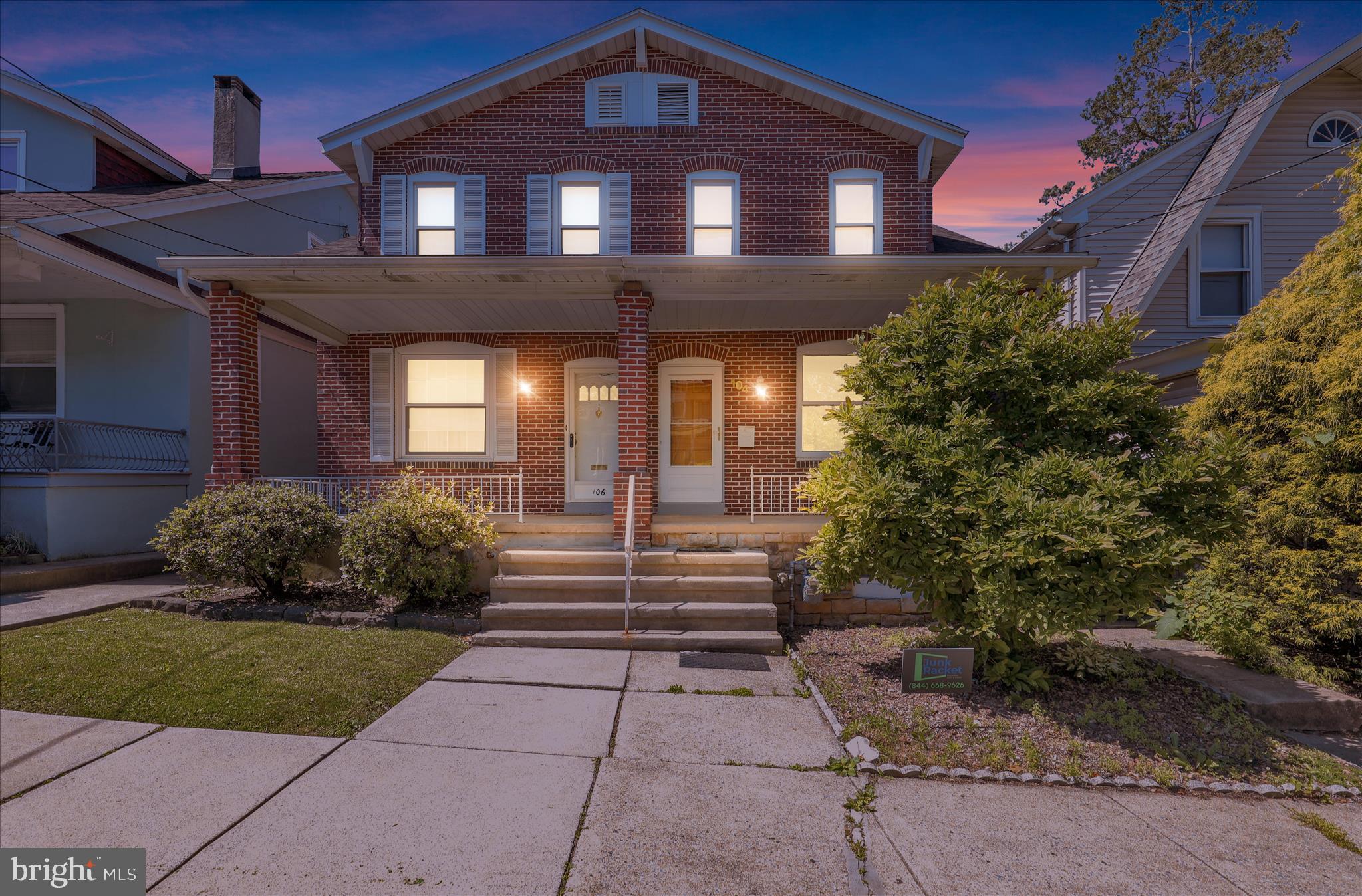 104 Carroll Street Reading, PA 19611 - Photo 3 of 33 360_0266