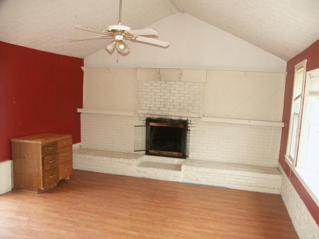 772 Demorest Road Columbus, OH 43204 - Photo 5 of 13 Gallery Image 5