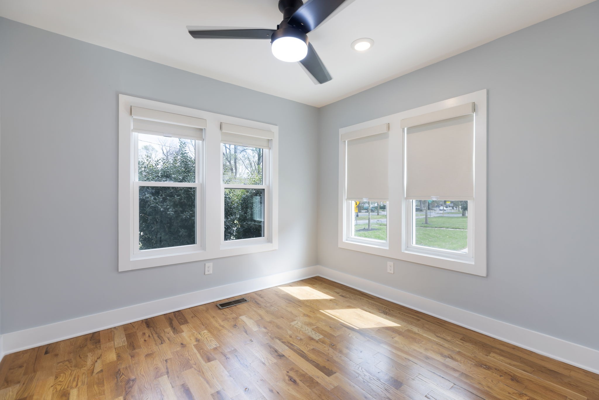 1206 Riverside Drive Nashville, TN 37206 - Photo 11 of 33