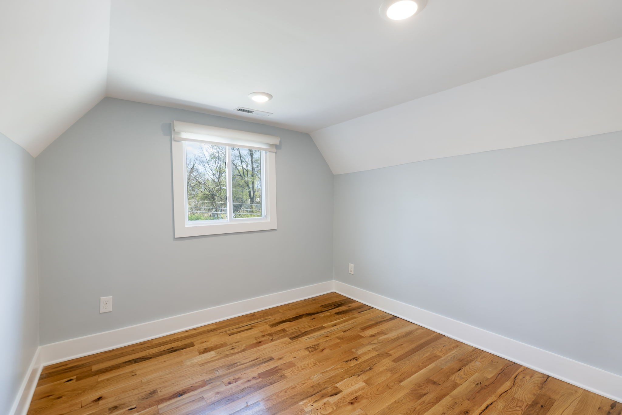 1206 Riverside Drive Nashville, TN 37206 - Photo 23 of 33