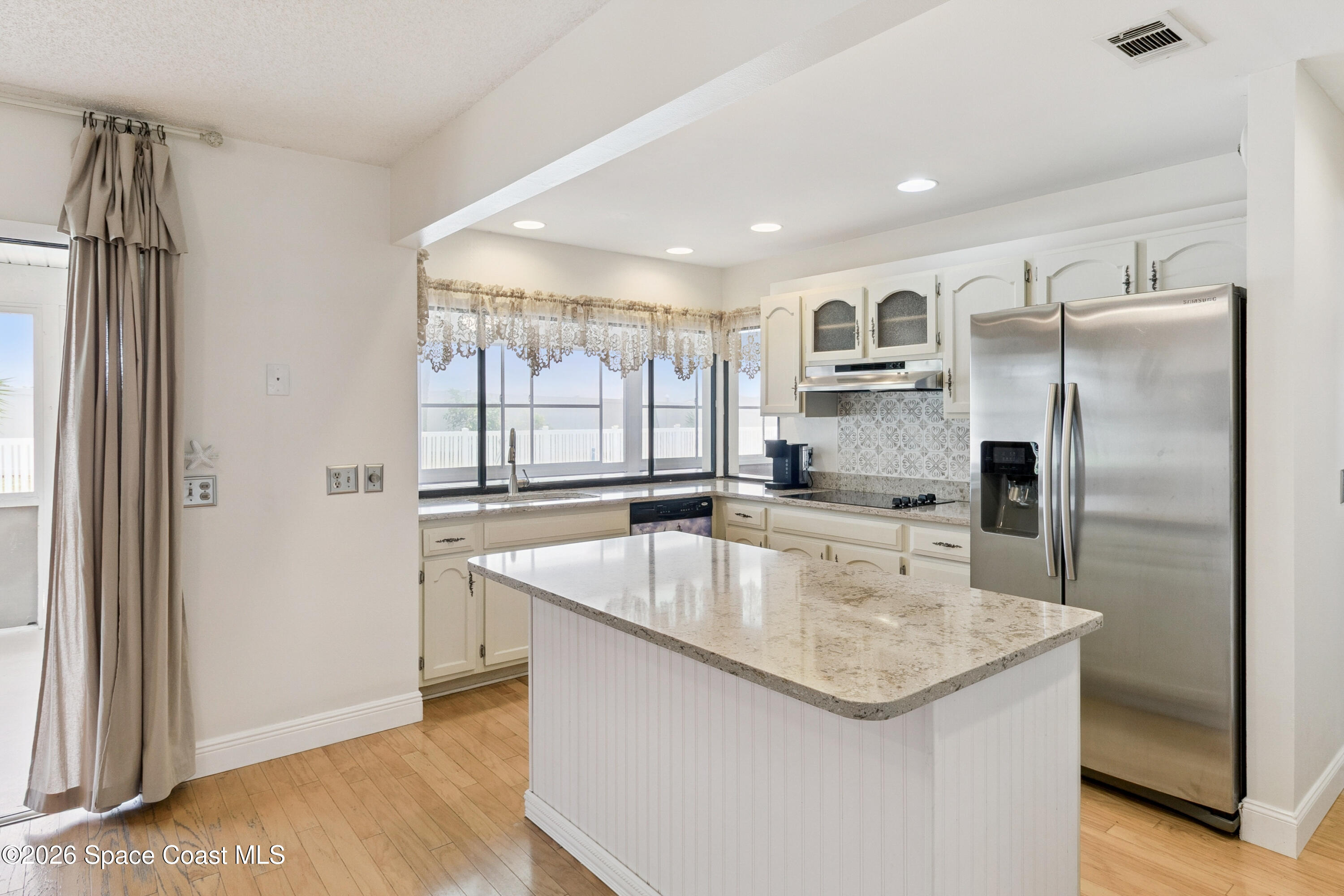 1334 Cherry Hills Road Northeast Palm Bay, FL 32905 - Photo 11 of 58 Kitchen