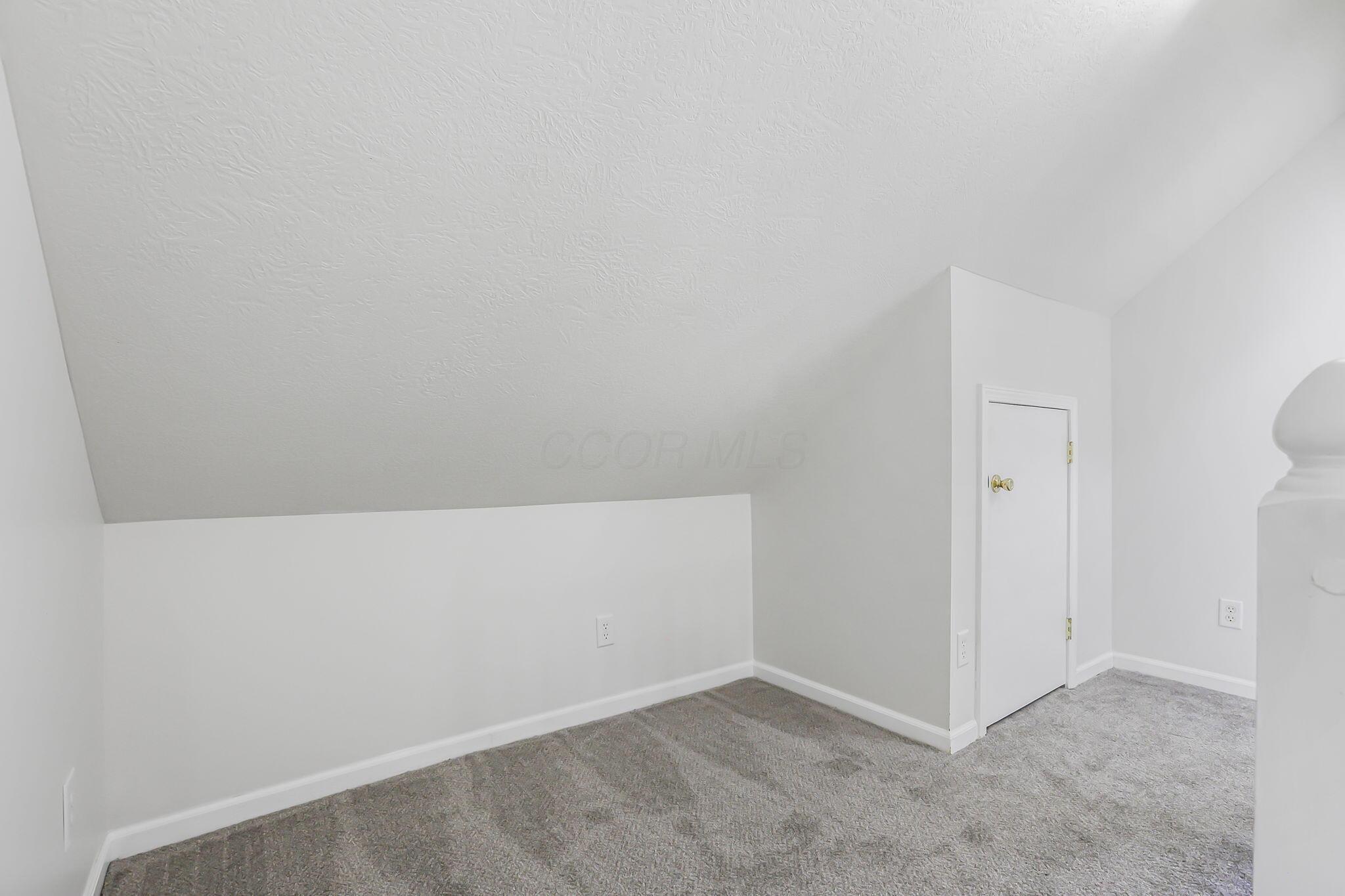 8055 Lock Road Centerburg, OH 43011 - Photo 30 of 47