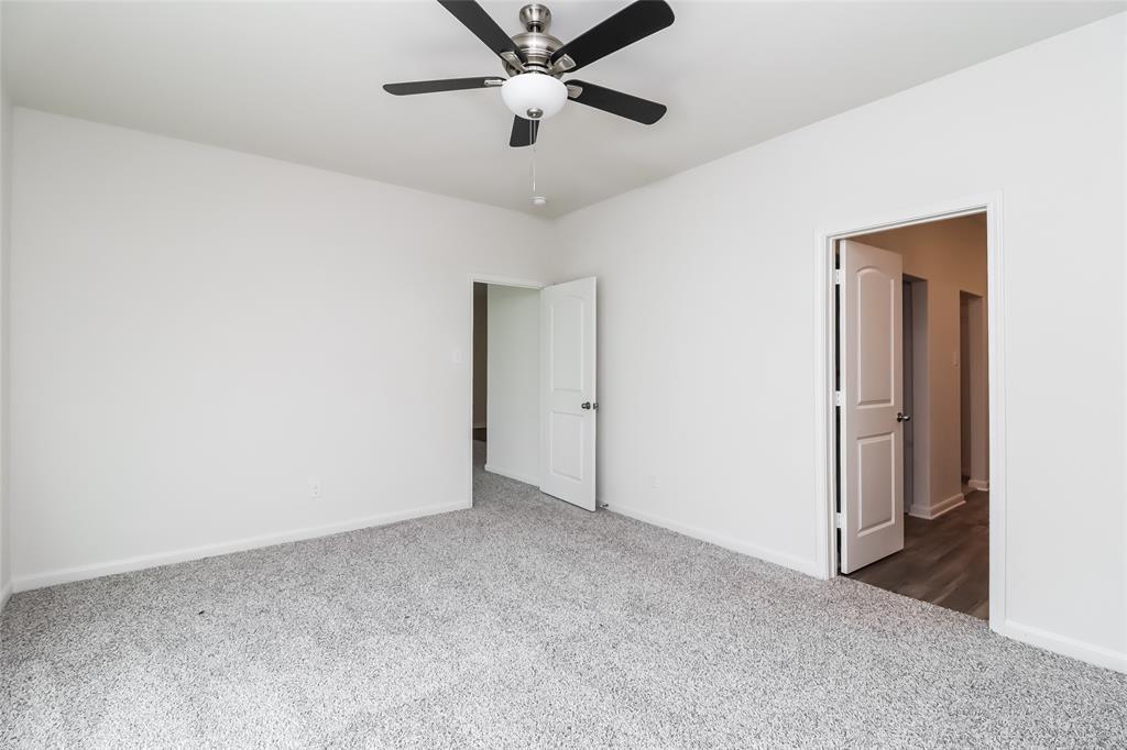 149 Switchback Hill Road Newark, TX 76071 - Photo 7 of 17 a view of an empty room