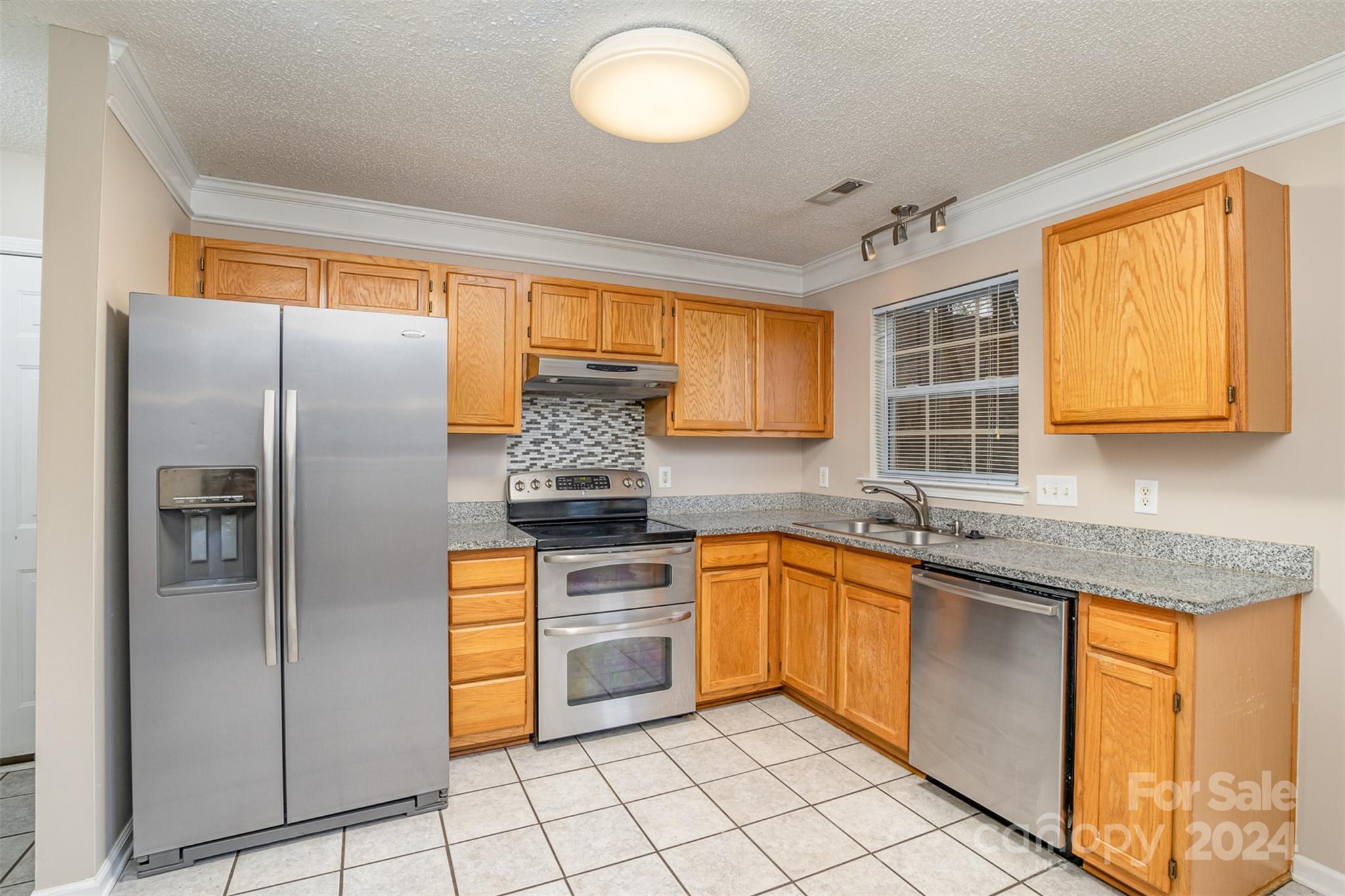 12717 Cardinal Point Road Charlotte, NC 28269 - Photo 8 of 21 Gallery Image 8