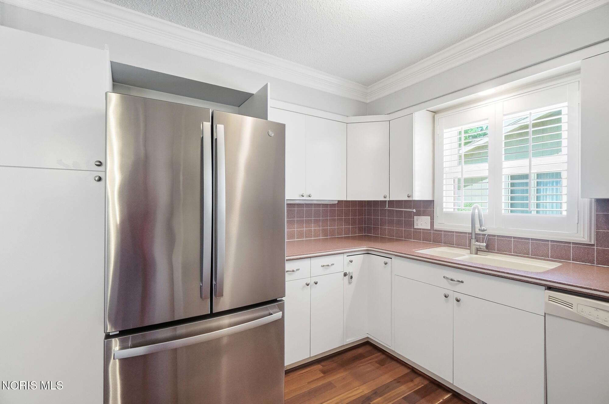 1649 Fallbrook Road Toledo, OH 43614 - Photo 21 of 62 Gallery Image 21