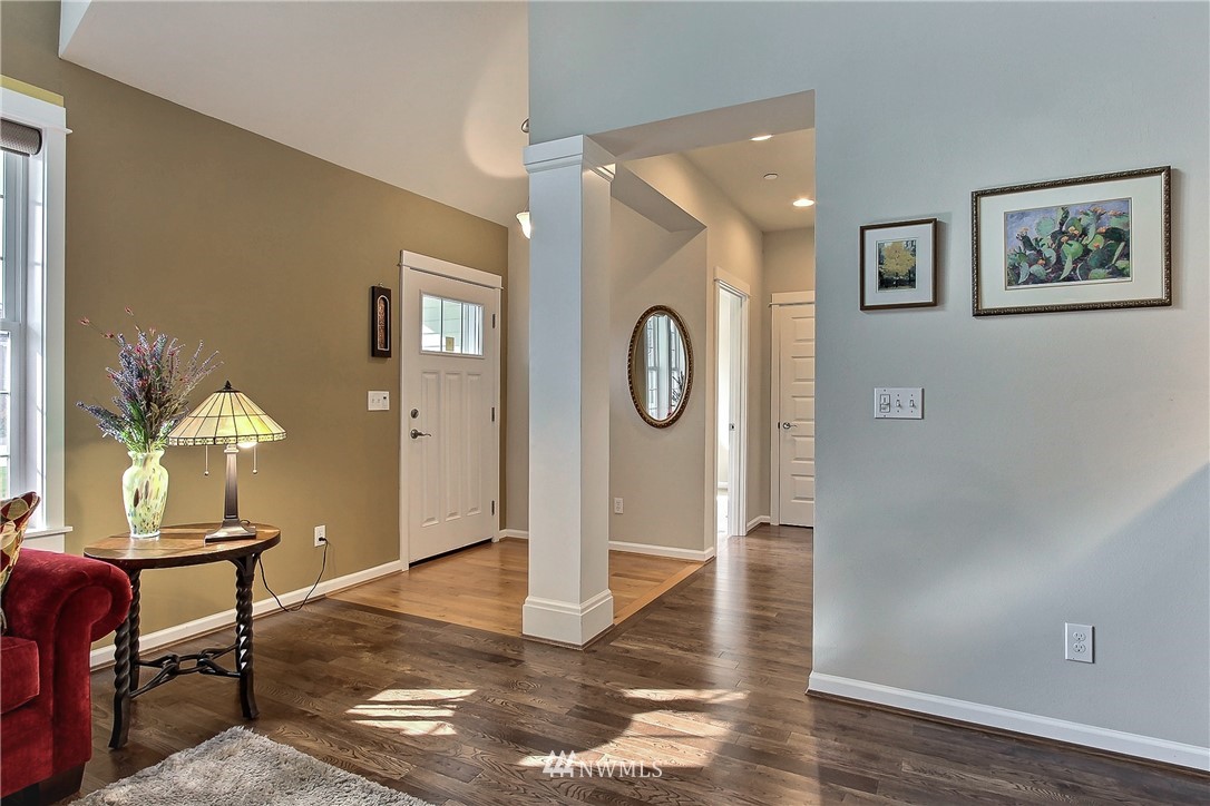 3072 Ridge View Place DuPont, WA 98327 - Photo 3 of 18 Gallery Image 3