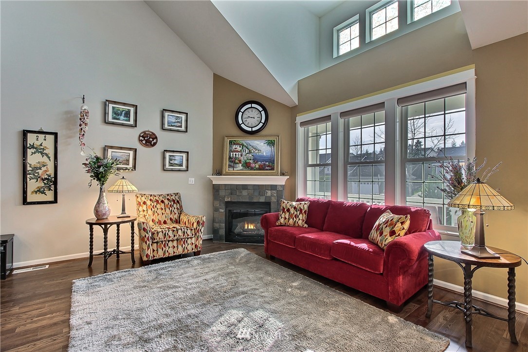 3072 Ridge View Place DuPont, WA 98327 - Photo 4 of 18 Gallery Image 4