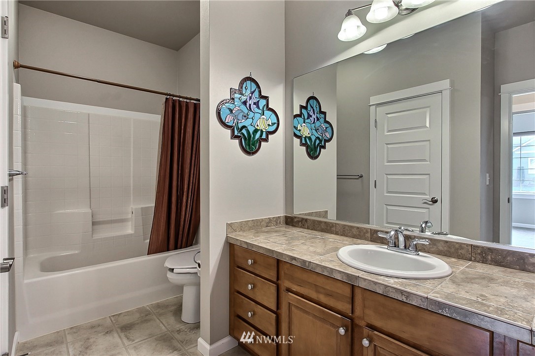 3072 Ridge View Place DuPont, WA 98327 - Photo 10 of 18 Gallery Image 10