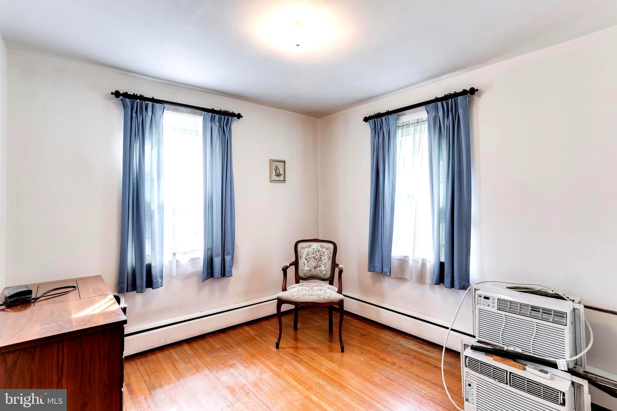 605 McHenry Road Baltimore, MD 21208 - Photo 16 of 36 Bedroom # 2 on 1st Floor