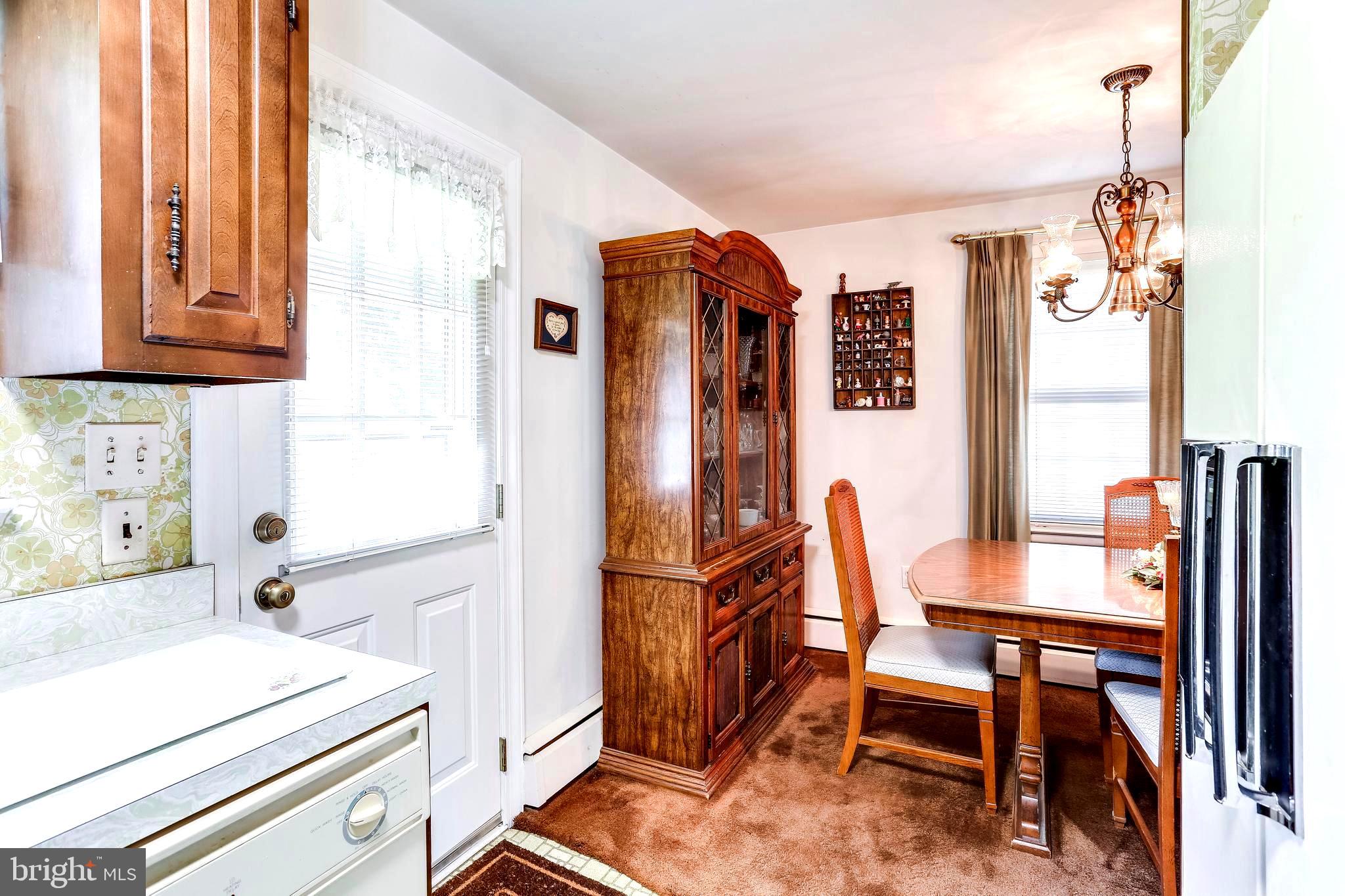 605 McHenry Road Baltimore, MD 21208 - Photo 10 of 36 Dining Room