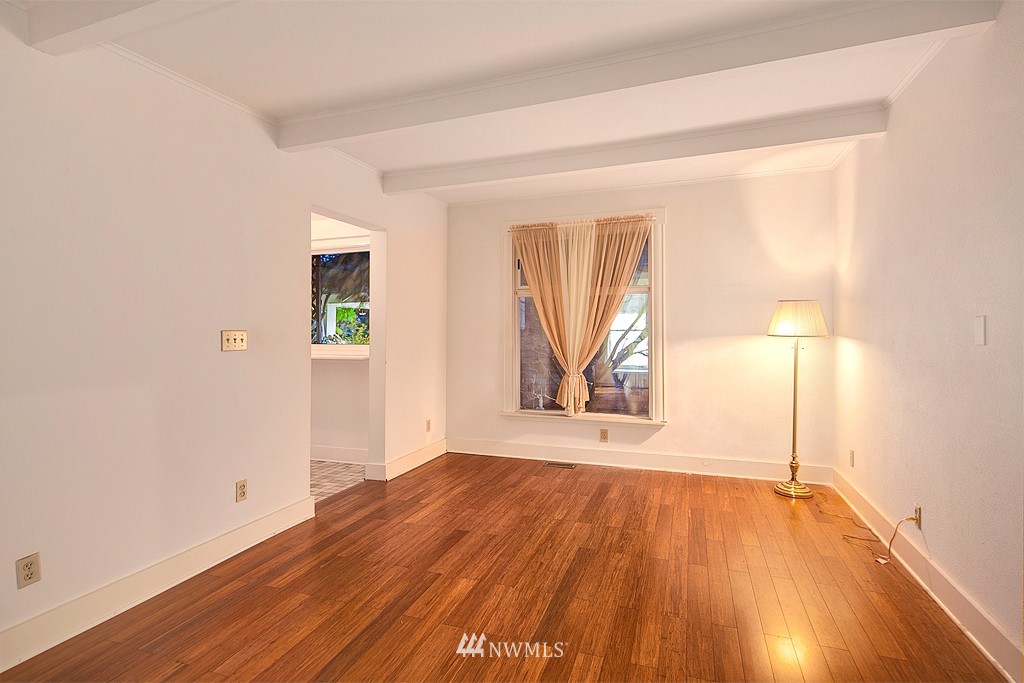 331 North 71st Street Seattle, WA 98103 - Photo 3 of 15 Gallery Image 3
