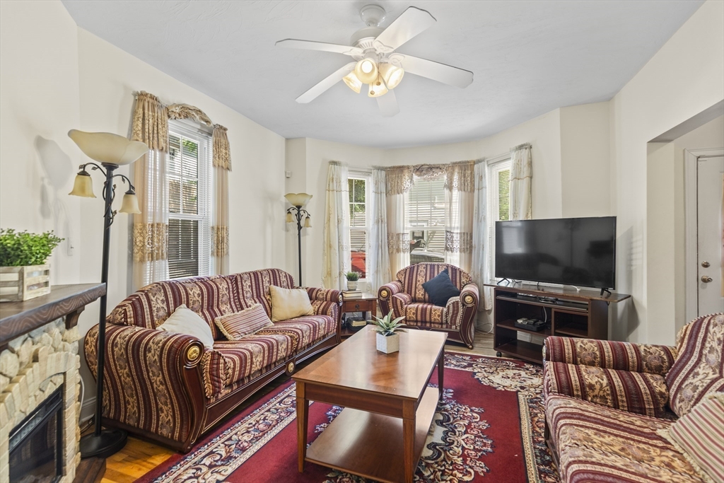4-6 Marcella Street, Unit 2 Boston, MA 02119 - Photo 4 of 26 Gallery Image 4