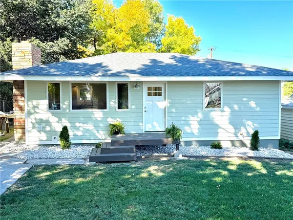 $275,000 | 117 School Street, Fromberg, MT 59029