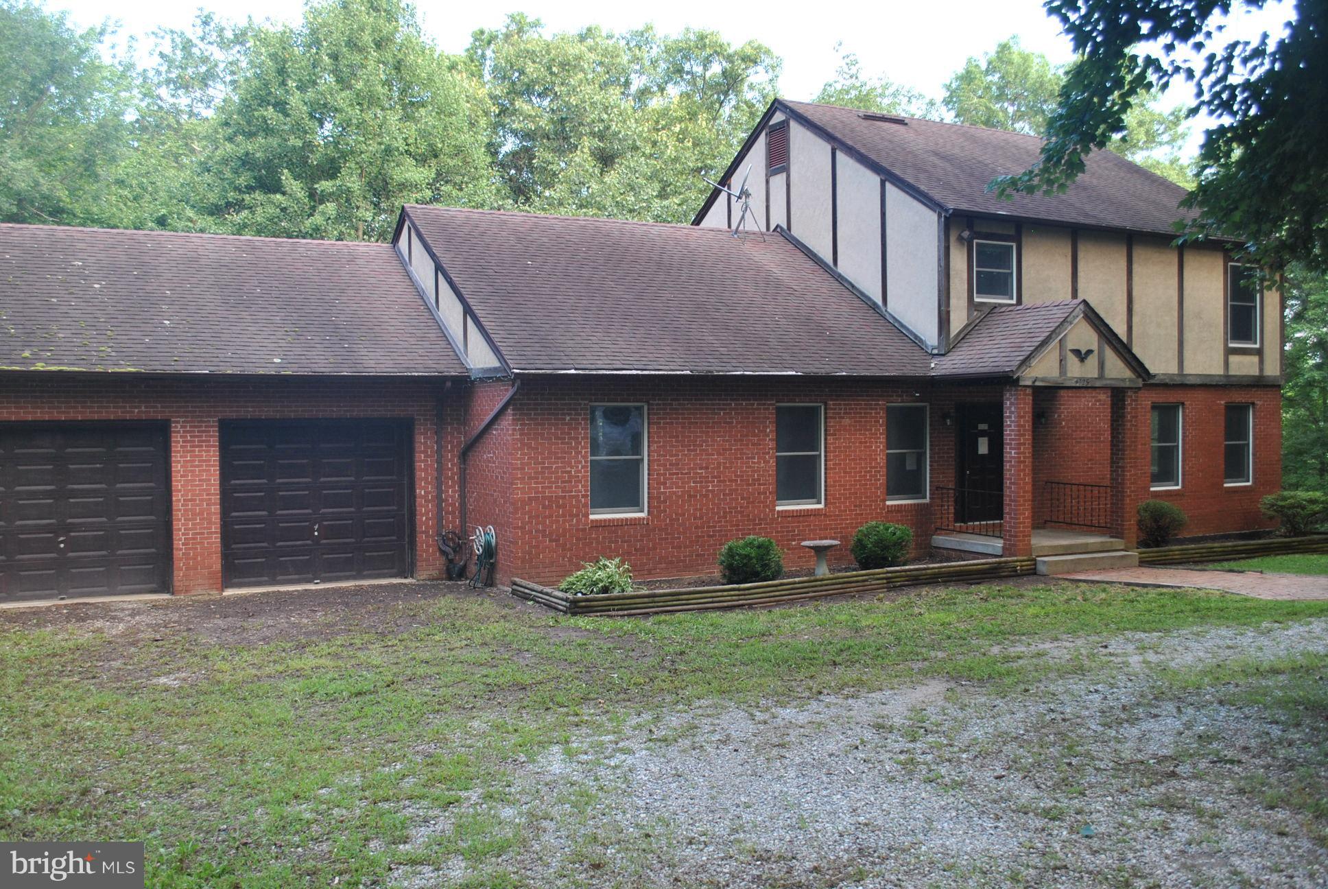 Exterior (Front)