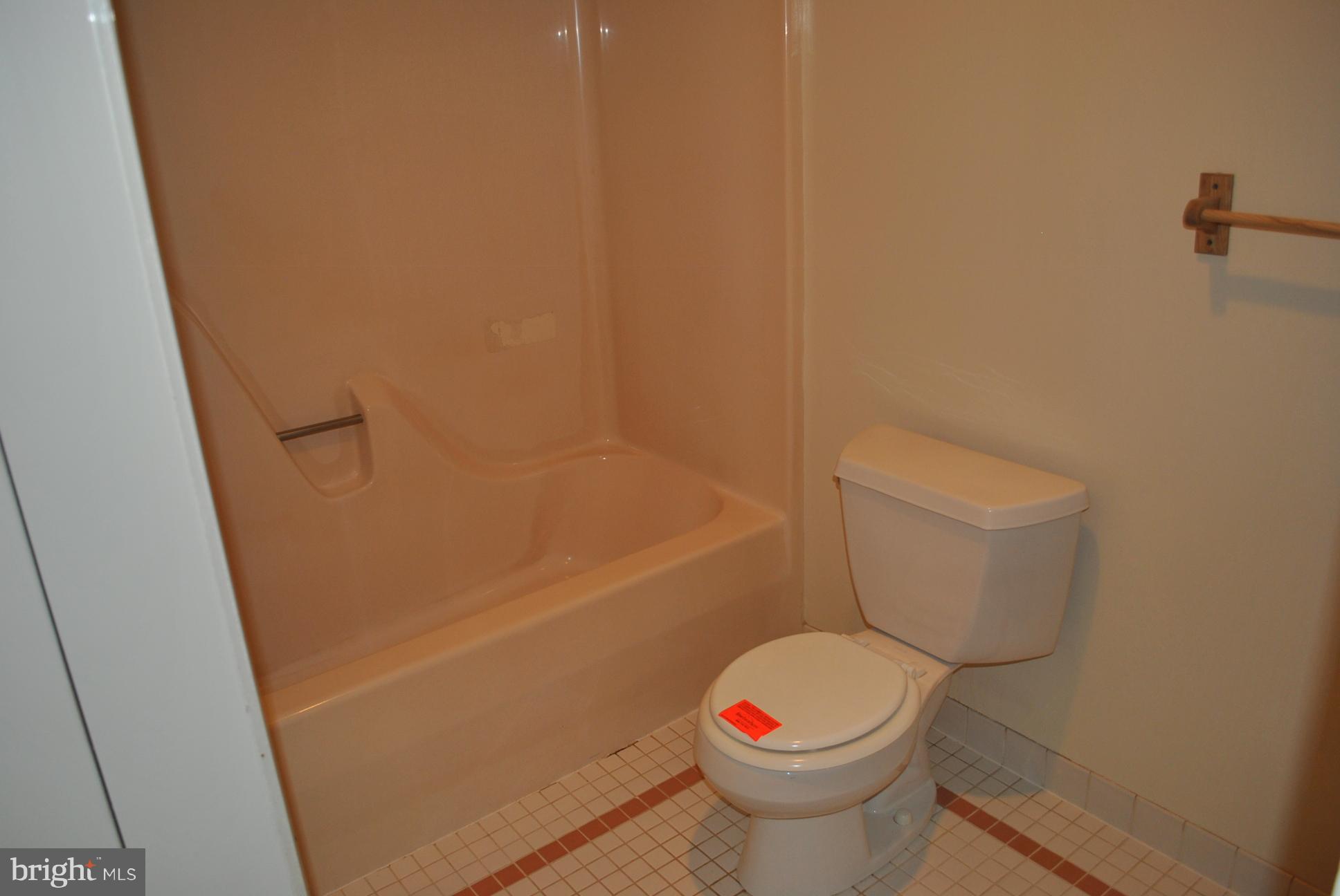 4725 Hoffmanville Road Manchester, MD 21102 - Photo 10 of 26 Bath