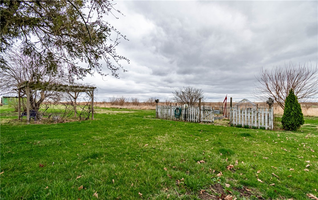 10864 Cornish Road Niantic, IL 62551 - Photo 15 of 23