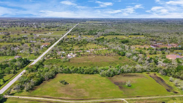 a view of a garden with an outdoor space