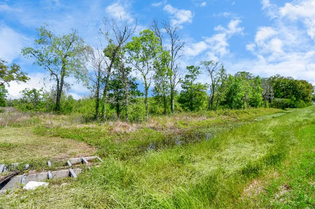 $599,900 | 1720 West Fm 1462, Rosharon, TX 77583