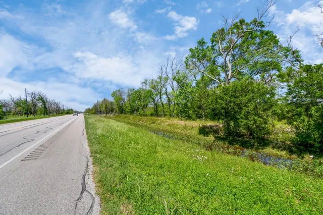 $599,900 | 1720 West Fm 1462, Rosharon, TX 77583