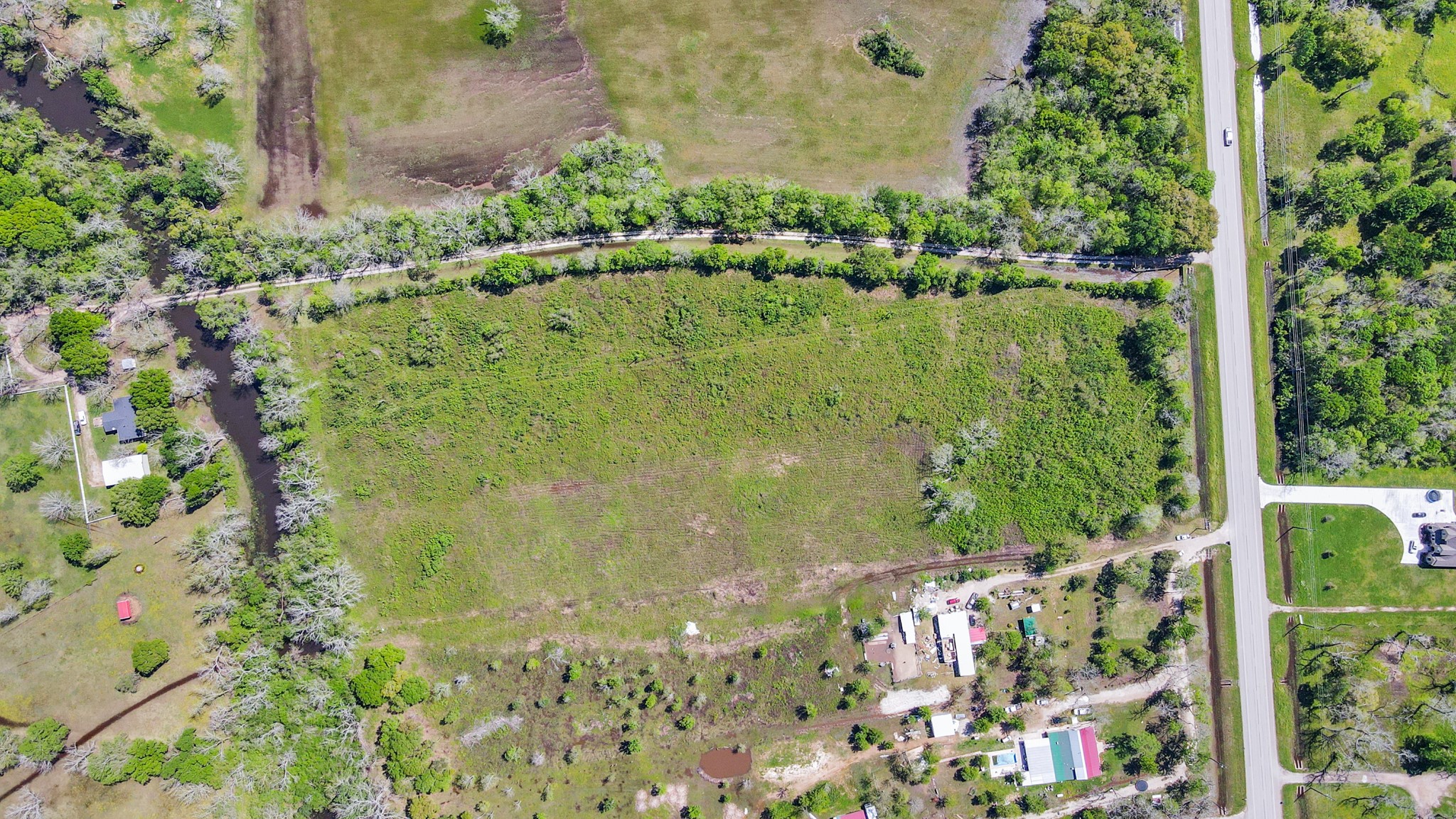 1720 West Fm 1462 Rosharon, TX 77583 - Photo 6 of 44 a view of a garden